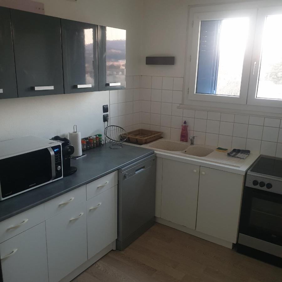 Appartement 2 Chambres Proche Gare Besancon Bagian luar foto
